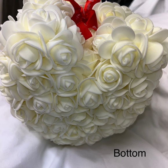 Foam teddy bear, artificial flower rose bear! - Picture 3 of 9